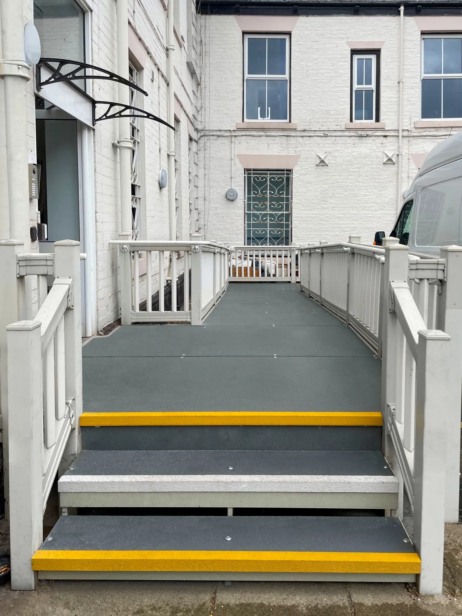 BM Solid Top GRP Grating

BM Solid Top panels are manufactured using standard open mesh grating with an added 3mm gritted plate or a chequer plate finish, providing a continuous durable and slip-resistant surface. &nbsp;

They provide a level surface for foot or wheeled traffic and offer approximately 50% higher stiffness values than that of open mesh grating.&nbsp;

Ideal applications include walkways above open conveyors, tanks or vats to prohibit contamination, especially in the food processing industry, or where narrow heels may present a tripping hazard with standard open mesh.&nbsp;


	28mm (25mm grating + 3mm gritted plate)&nbsp;
	41mm (38mm grating + 3mm gritted plate)&nbsp;
	53mm (50mm grating + 3mm gritted plate)&nbsp;
	Chequer plate finish also available&nbsp;


Solid Top Datasheet&nbsp; &nbsp; &nbsp;Contact Us
