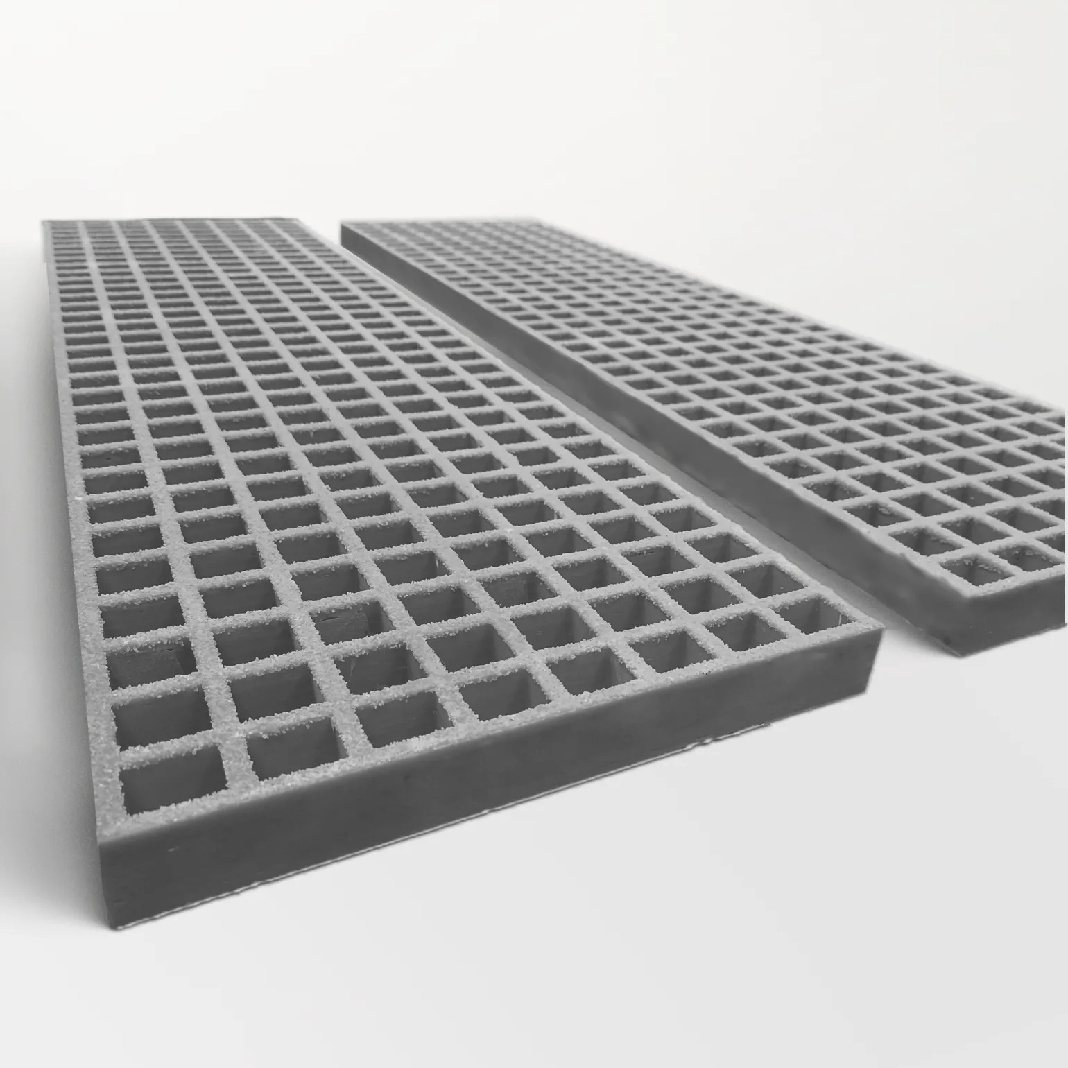 Our Off-Road Accessories are lightweight, durable and designed to perform in challenging environments where reliable traction and support are essential. Manufactured from high-strength, light-in-weight GRP open mesh grating, these products combine excellent load-bearing capacity with corrosion resistance, manoeuvrability and long service life.
Unlike metal and timber alternatives, GRP will not rust and offers natural resistance to moisture, chemicals and harsh outdoor conditions. Its lightweight construction makes these systems easy to transport and deploy when needed, whether for vehicle recovery, maintenance or outdoor leisure activities.