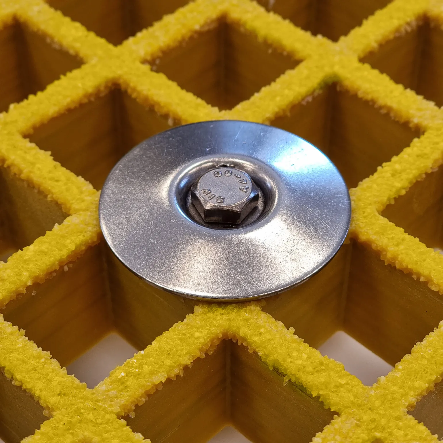 Domed Washer
Smooth, domed washer reduces the risk of trips and snagging
Suitable for use with GRP flat plate, solid top, grating, and profiles
Manufactured from grade 316 stainless steel
Available in 30mm, 41mm and 60mm diameters
Provides rust-free performance indoors or outdoors