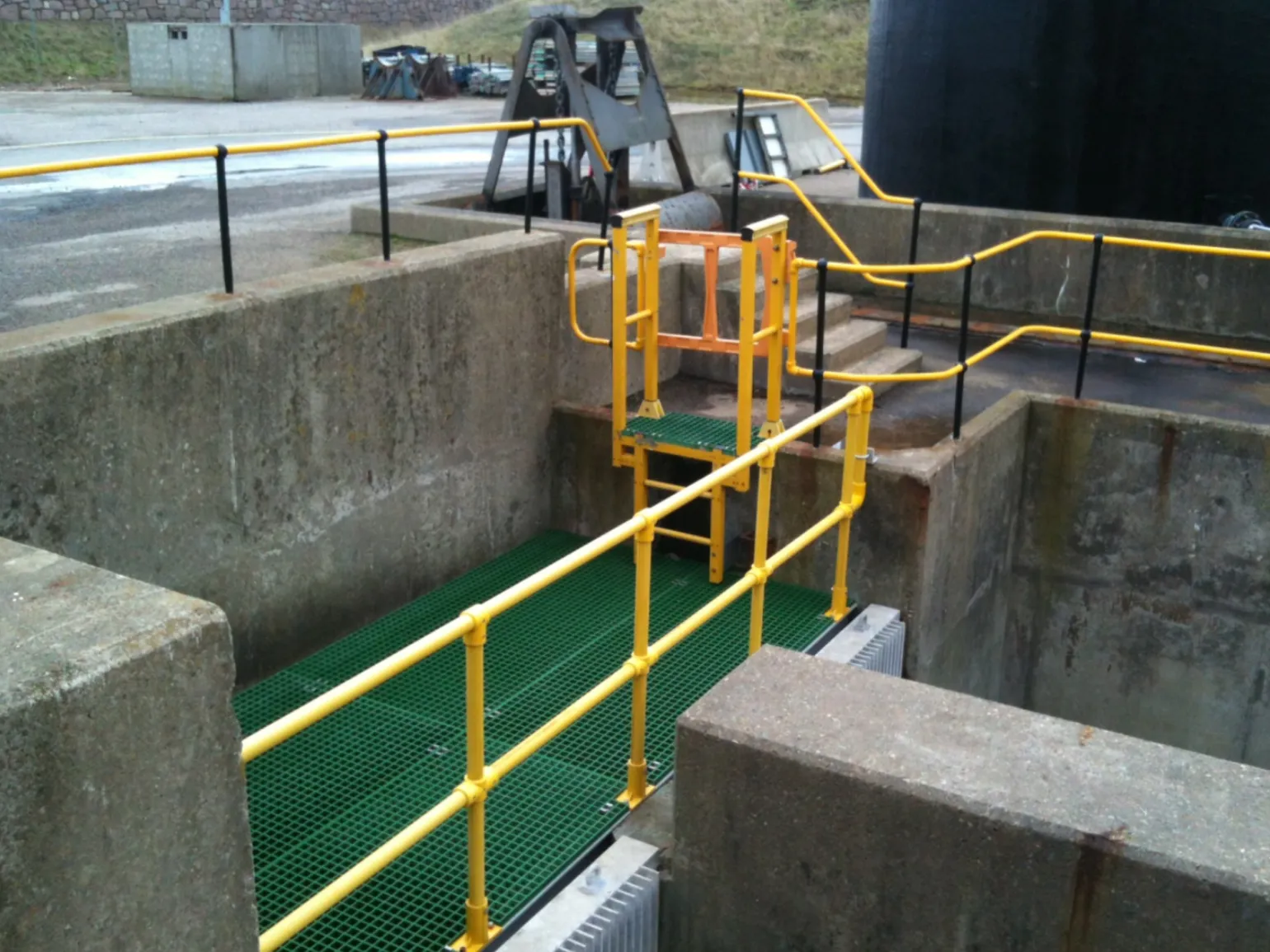 Why GRP is the Smart Choice for Water Treatment
Glass Reinforced Polymer (GRP) is becoming the material of choice for access and safety solutions in water and wastewater applications.
Our GRP access and safety solutions offer:
Anti-slip performance – gritted open mesh GRP grating, stair treads and stair covers maintain excellent slip resistance, even when wet
Durability and corrosion resistance – GRP will not rust, rot or degrade when exposed to water, chemicals or aggressive atmospheres
Low maintenance – virtually maintenance-free, reducing downtime, inspection requirements and whole-life costs
These characteristics make GRP an ideal material for both new-build projects and refurbishment works across the water sector.
Walkways & Access Routes
GRP open mesh walkways provide safe pedestrian access across tanks, channels and process areas. Lightweight yet strong, GRP grating is easy to handle and install, even in restricted or difficult-to-access areas.
GRP stair treads and tread covers can be used on new staircases or retrofitted to existing concrete or steel structures, improving safety without major structural alteration.