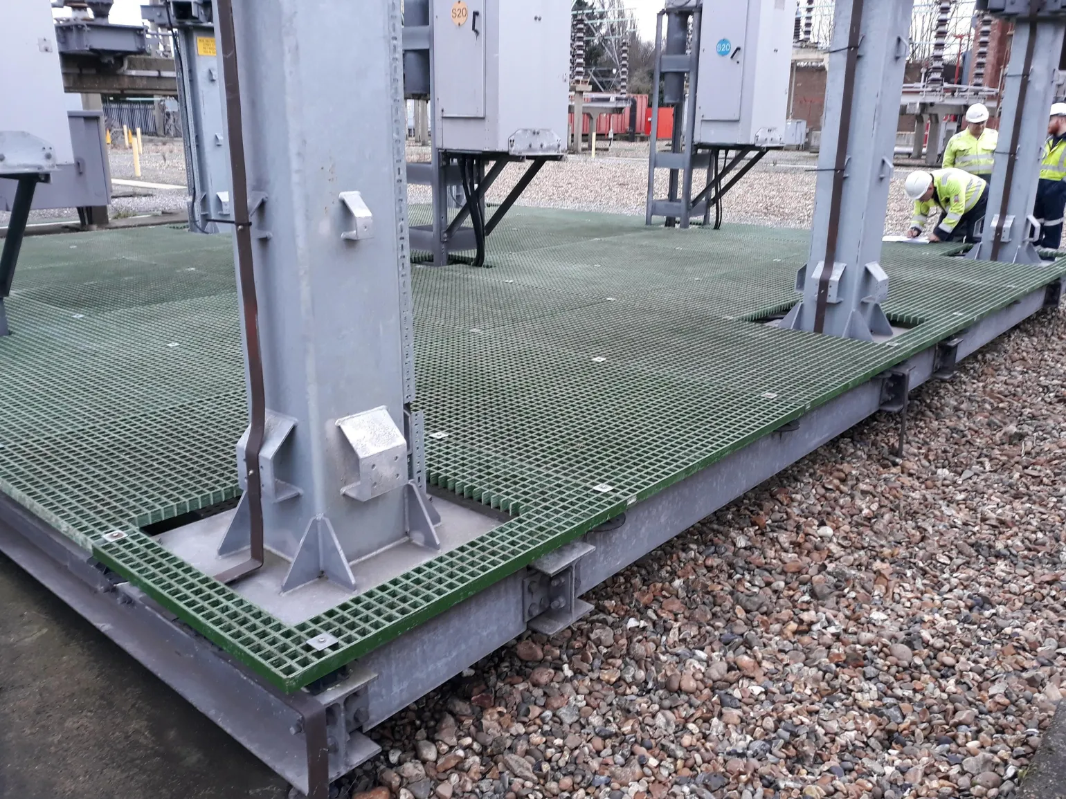 Material Selection
Lightweight GRP systems are widely specified in areas exposed to moisture, chemicals or live cabling, while galvanised steel solutions provide high-strength access where fire performance and structural robustness are key requirements.
Both materials provide efficient slip-resistant surfaces, edge protection and long-term, low maintenance performance in hard-to-access locations.
